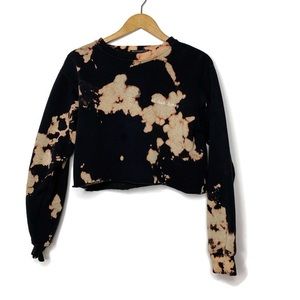 Brandy Melville Women's Cropped Uh Huh Honey Black Bleached Tie Dye Sweater